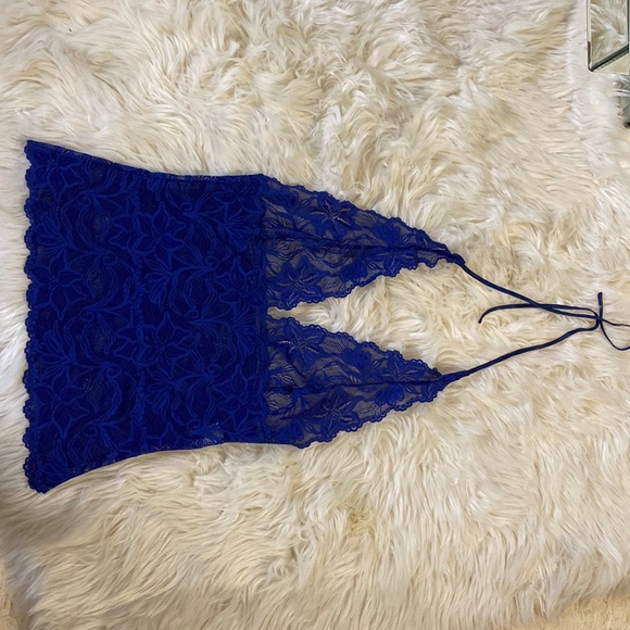 Tops - Blue Halter neck top